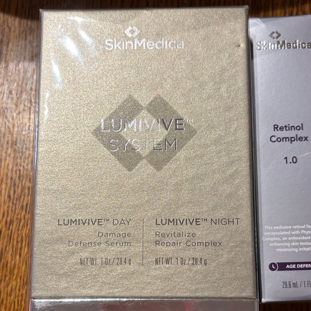 SkinMedica LUMIVIVE System with Gold Packaging